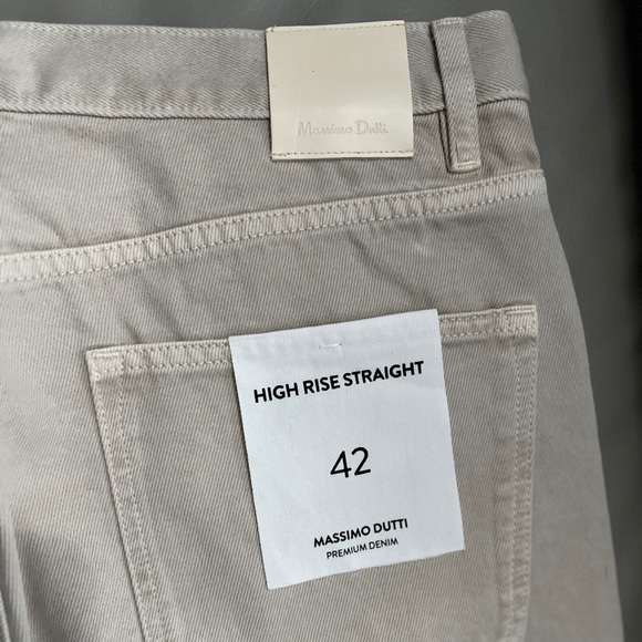 NWT - Massimo Dutti Women’s Premium High Rise Straight Jeans - Size 10 - Picture 6 of 9
